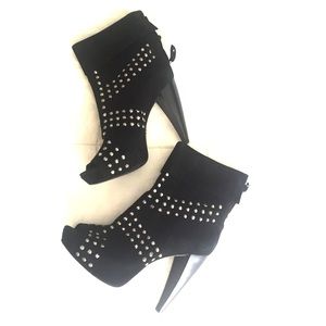Pour La Victoria Studded Bootie